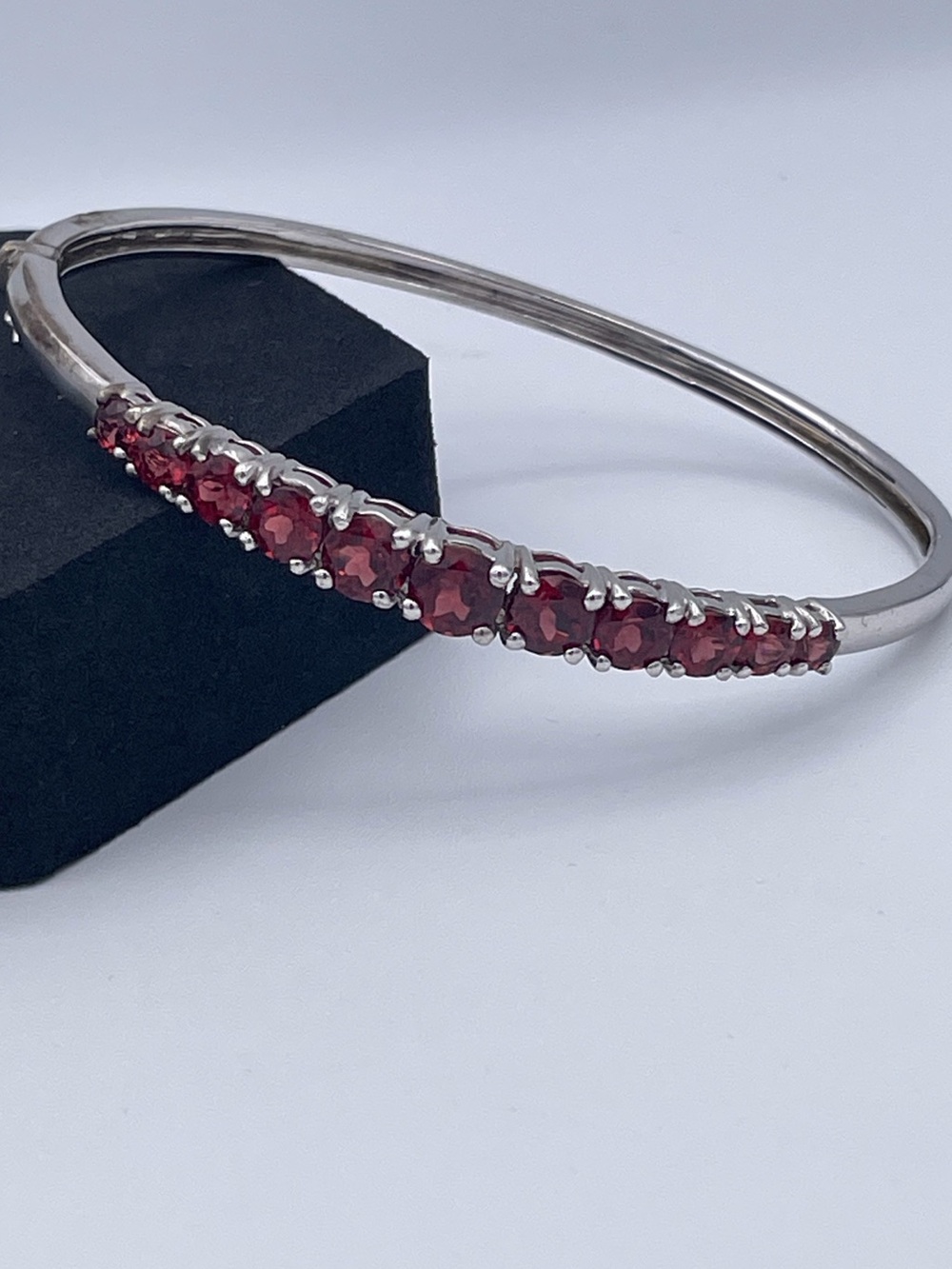 Kajal Naina Sterling Silver Garnet Hinged Bangle Bracelet 925 Gemstone Bracelet